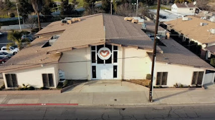 Iglesia Universal, Fresno