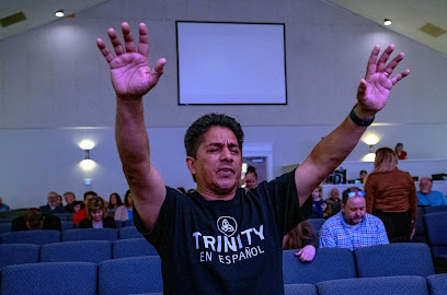 Iglesia Cristiana Trinity en Español, Burlington