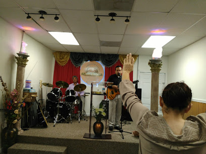 Iglesia Evangelica la perla de gran precio Miami Fl, Doral