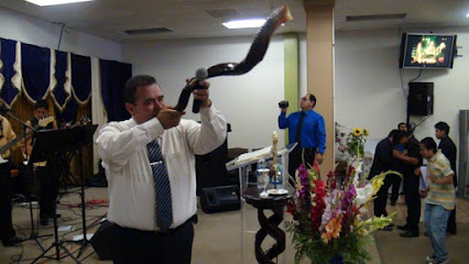 Iglesia Manantial Fuente De Agua Viva