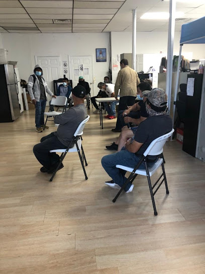 El Centro Del Inmigrante